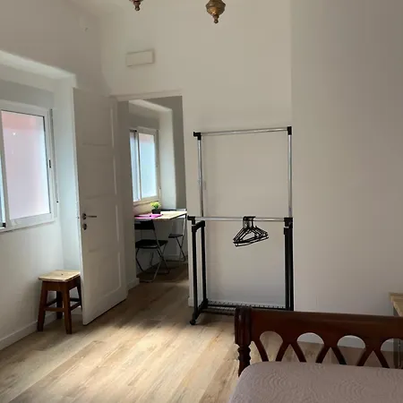 Family Home- Lisboa Maison d'hôtes 3*